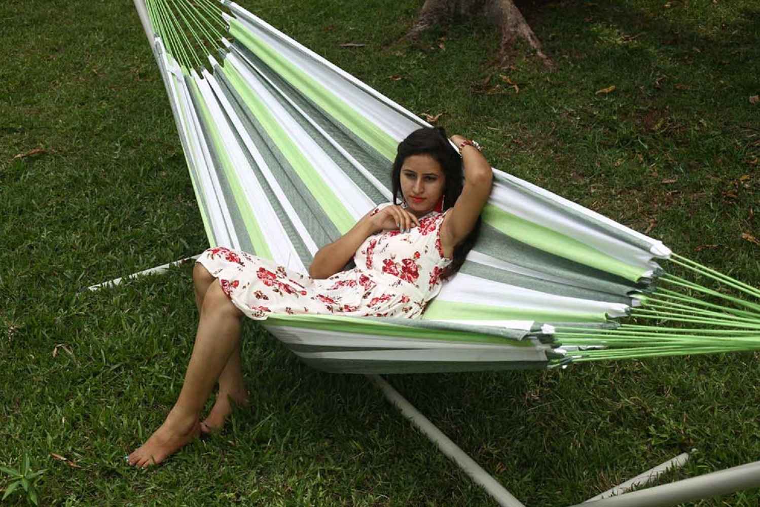 Hangit Garden Green extra wide Brazilian Canvas Hammock in a bag