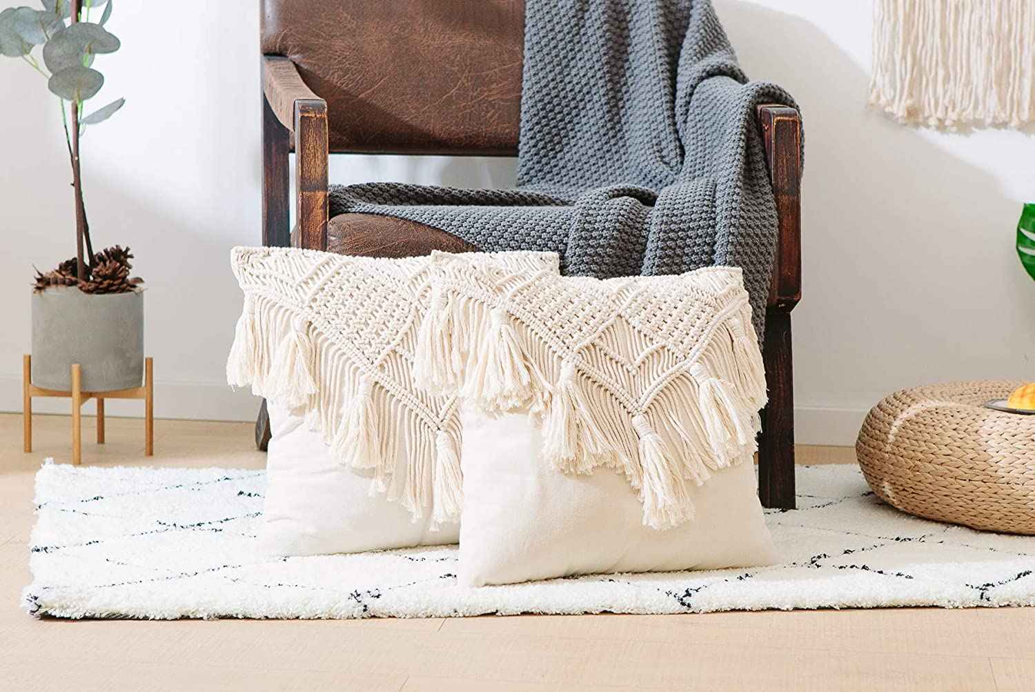 Kaahira Macrame Cushion Cover White