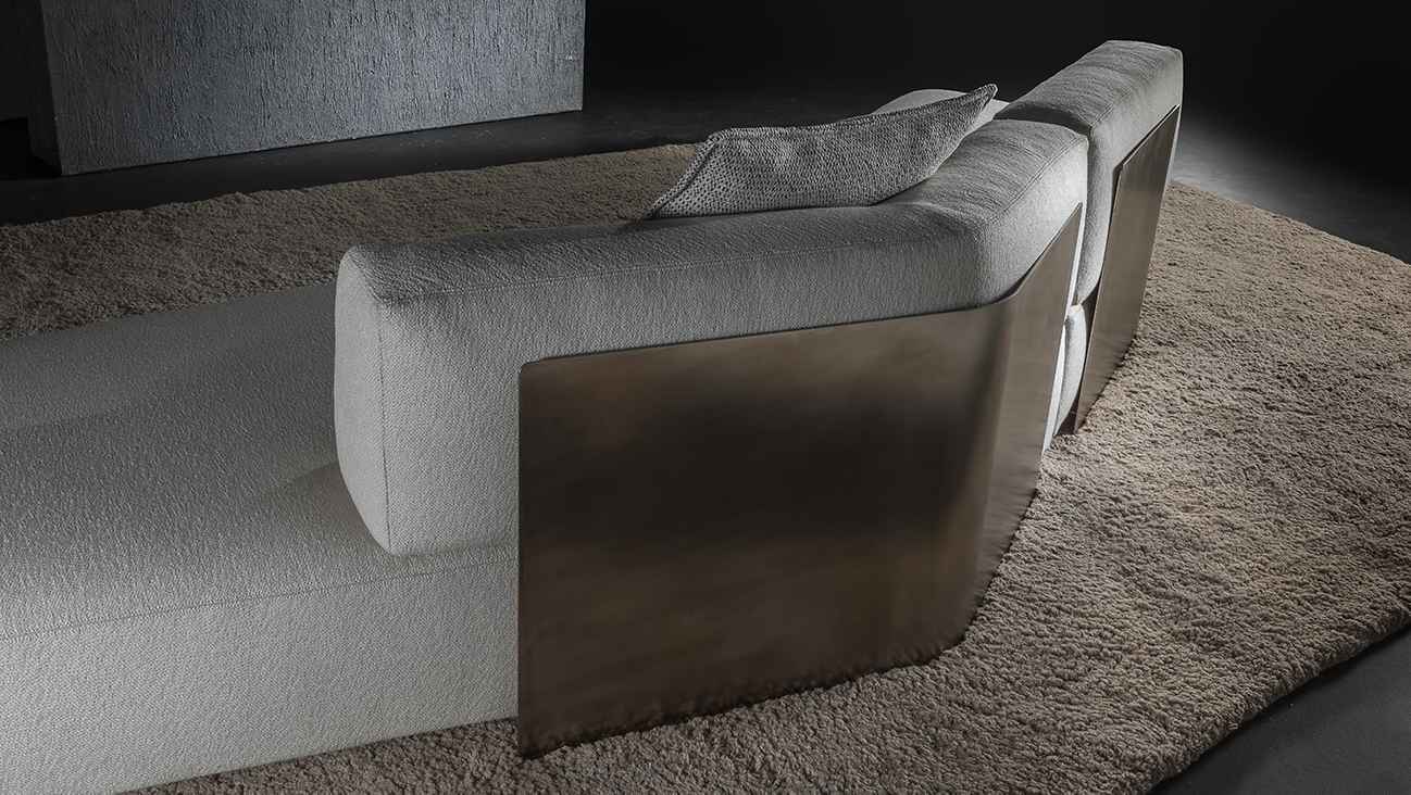 Henge Downtown Sofa