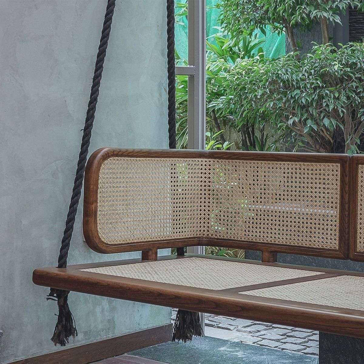 Sinag Chair