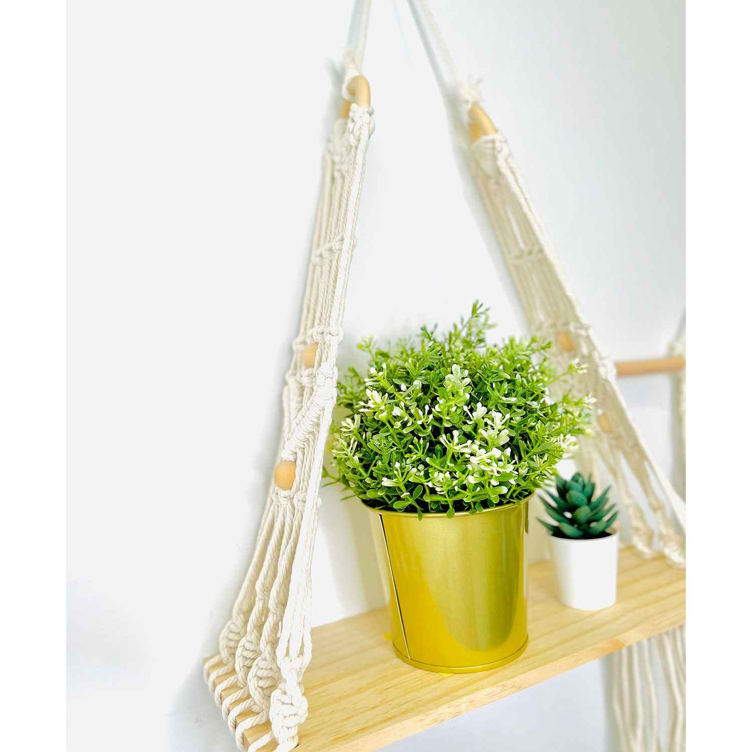 Kaahira Macrame Wall Hanging 