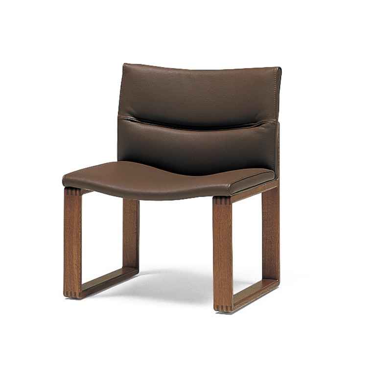 Sinag Chair