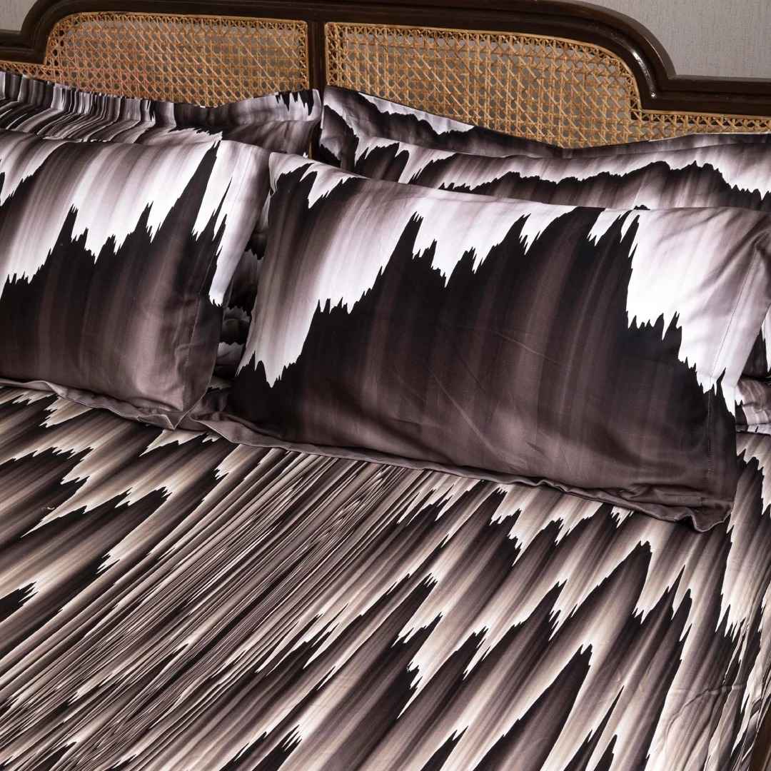 Dreamfall Bedsheet