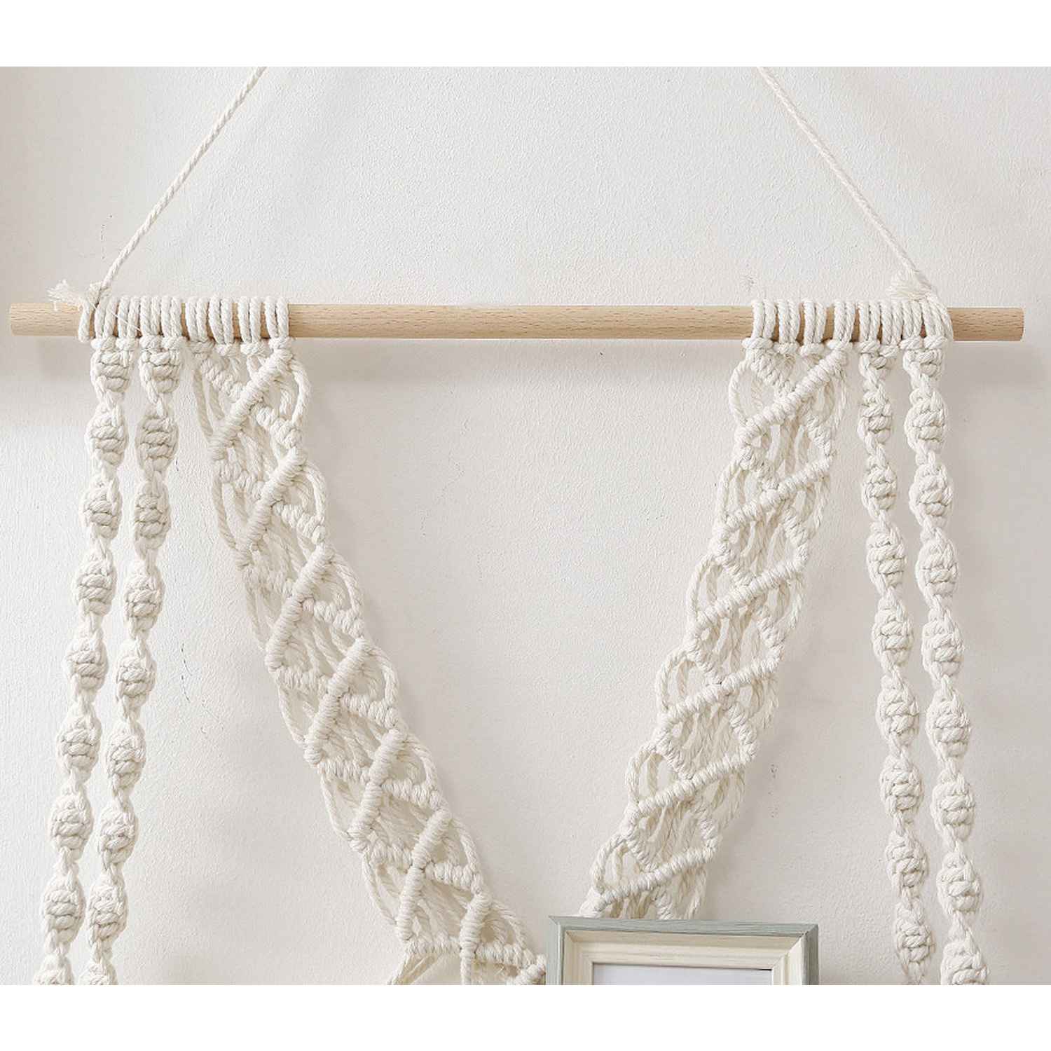 Kaahira Macrame Wall Hanging 