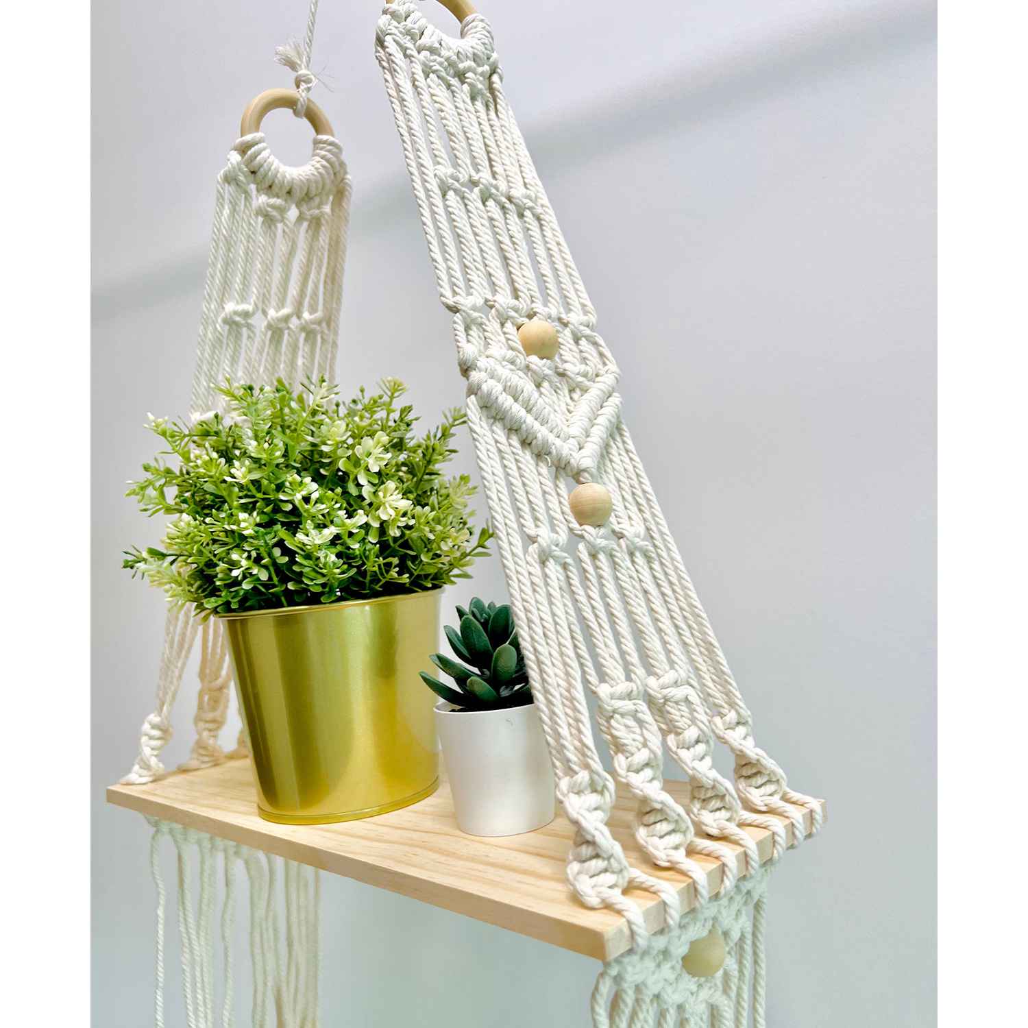 Kaahira Macrame Wall Hanging 