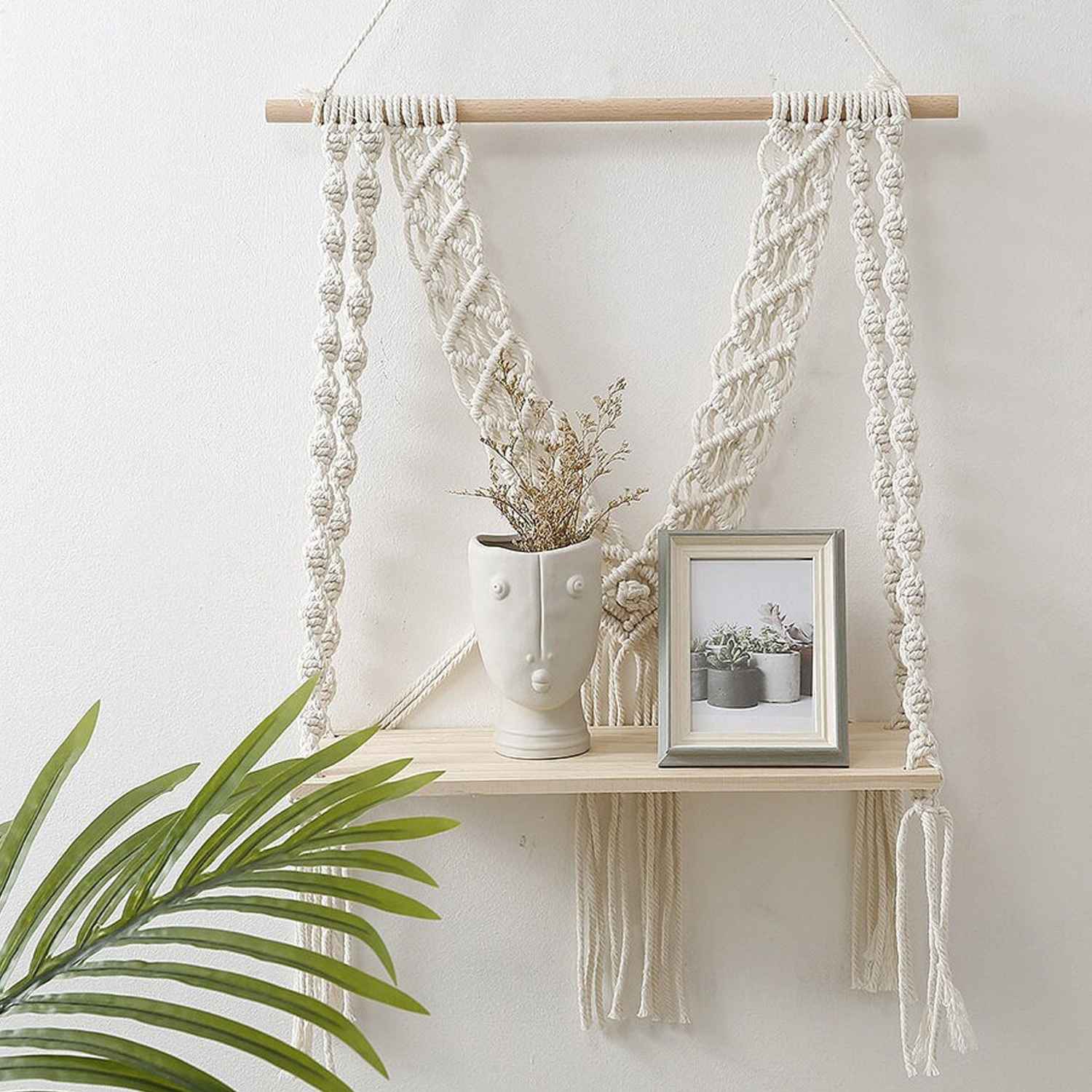 Kaahira Macrame Wall Hanging 