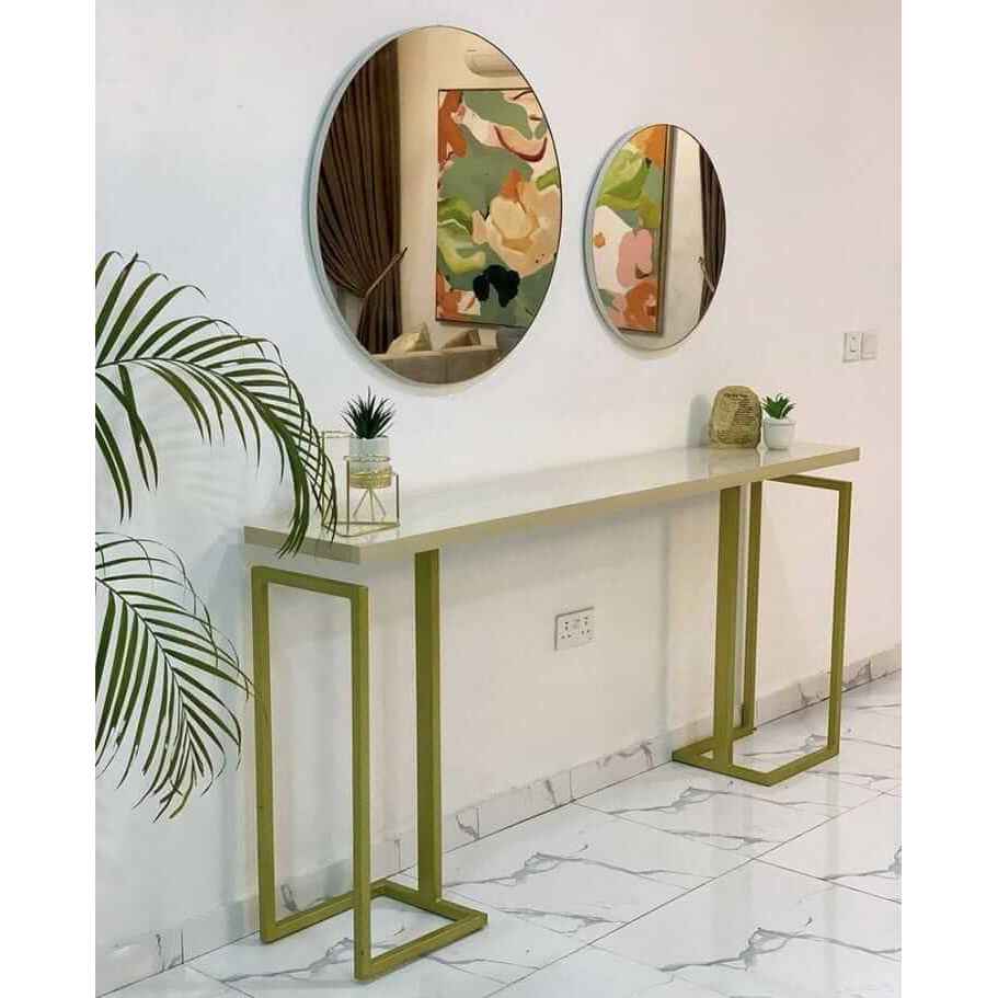 Classic Console Table