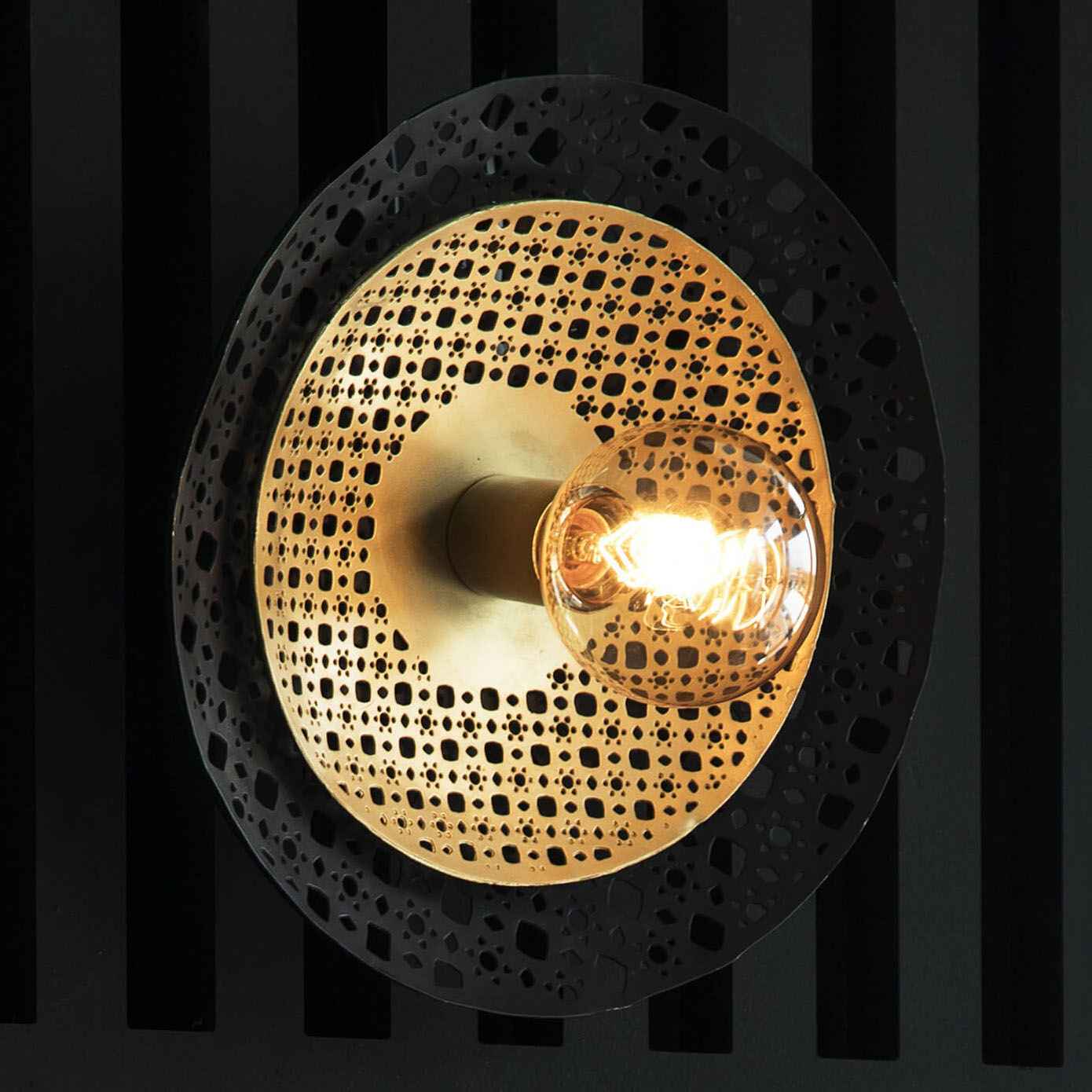 Louvre Wall Lamp Round