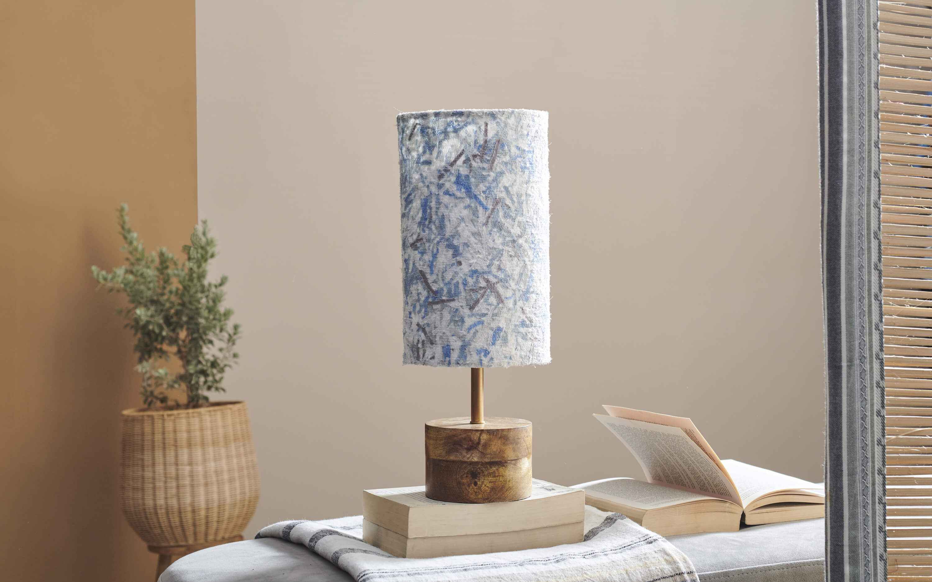 Flake Table Lamp Blue