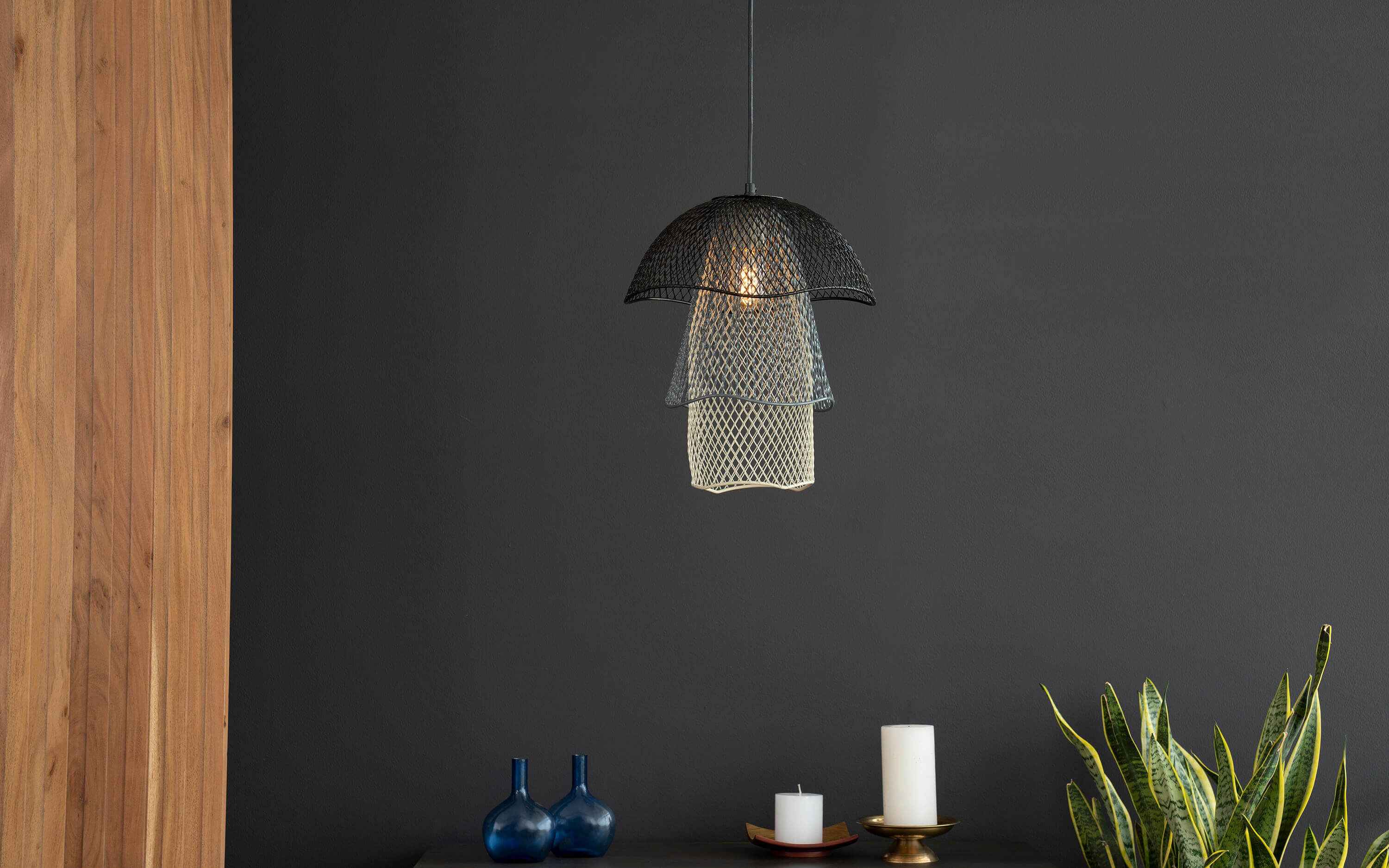 Mallawi Black Tall Hanging Lamp