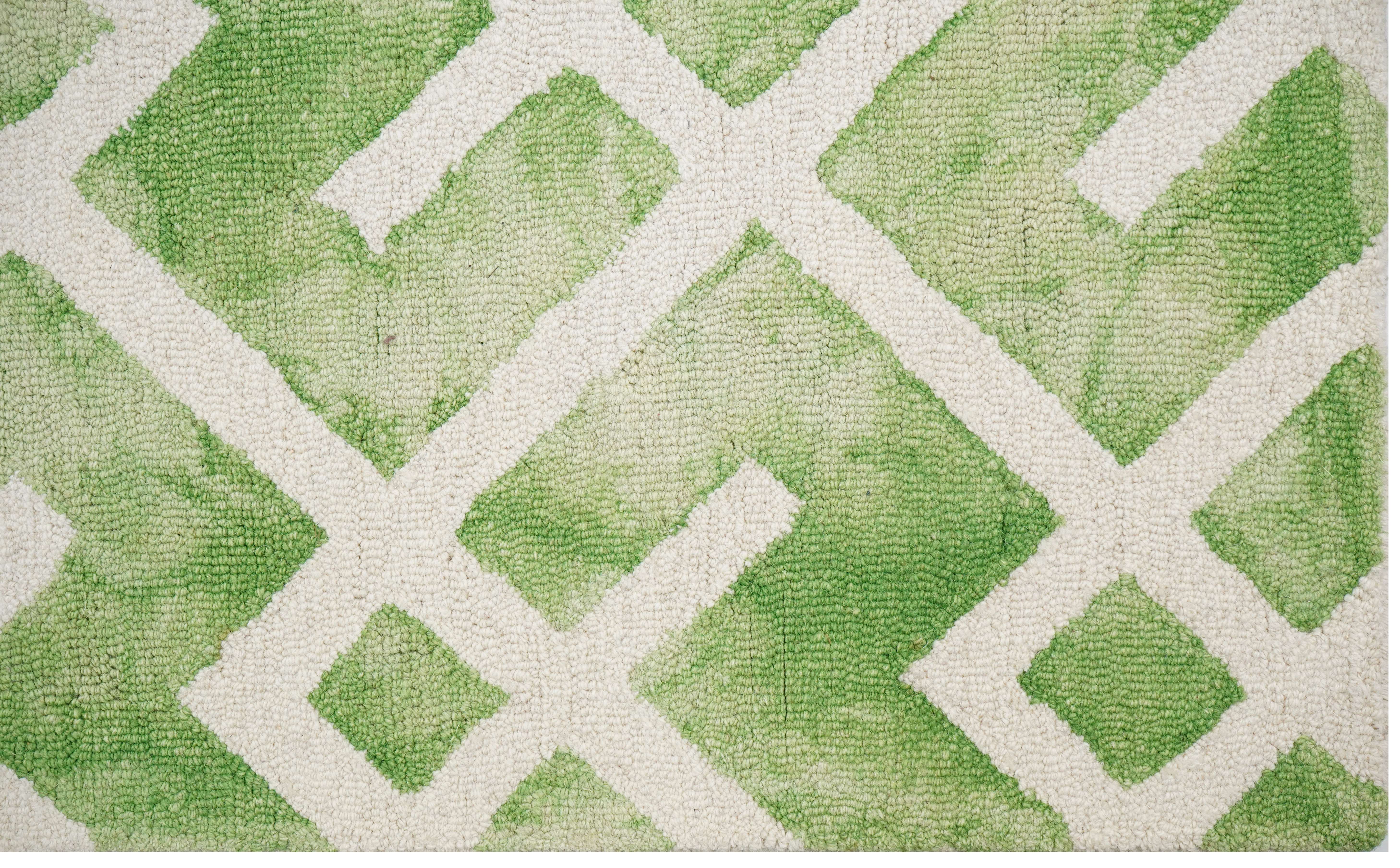 GREEN GROUND RUG