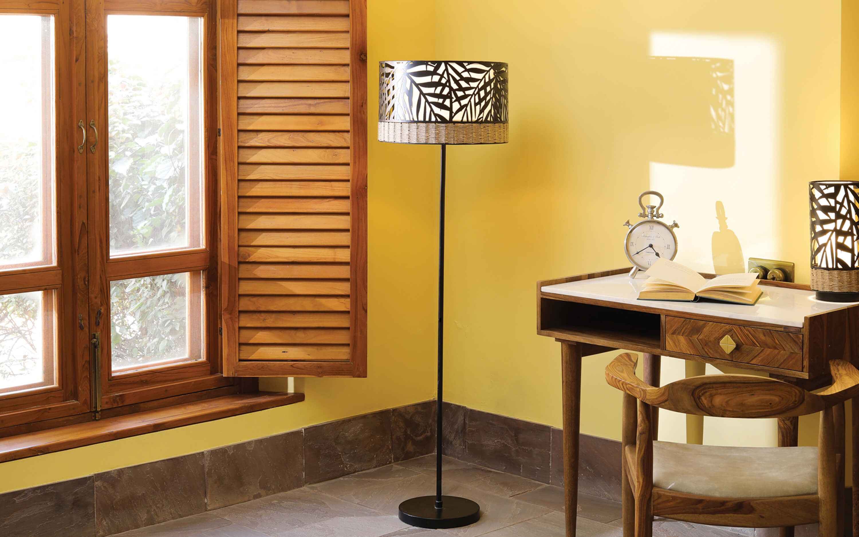 Kinara Floor Lamp