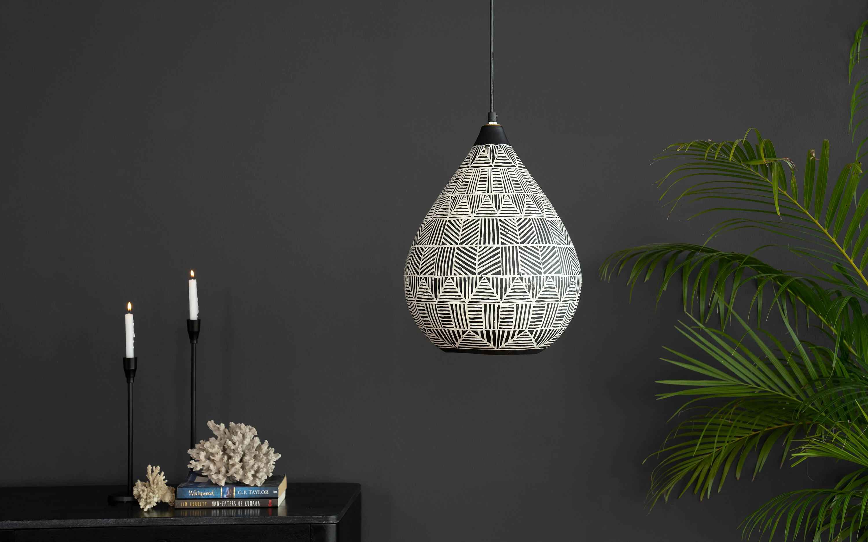 Calathus Drop Hanging Lamp