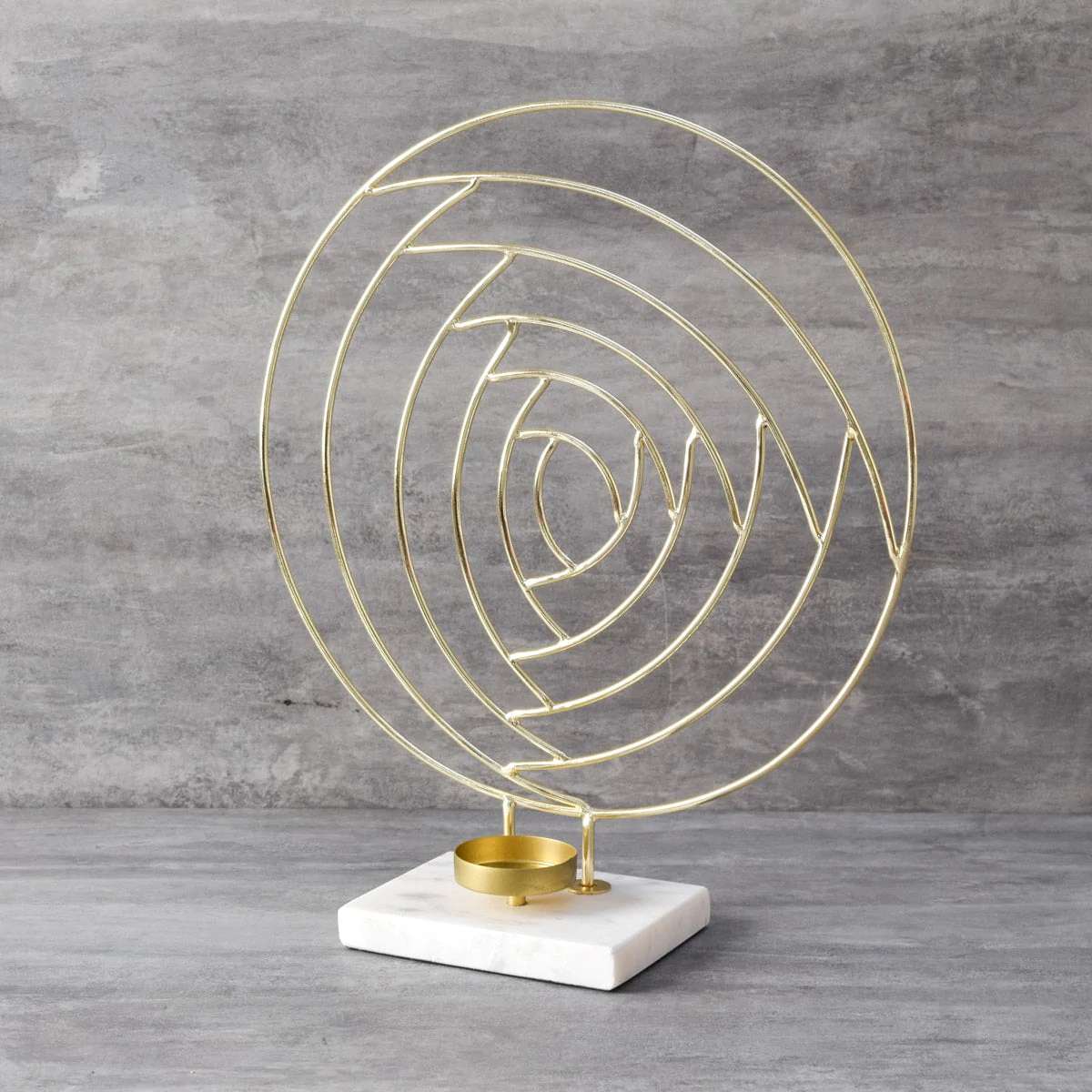 Coron Circular Shaped Candle Holder