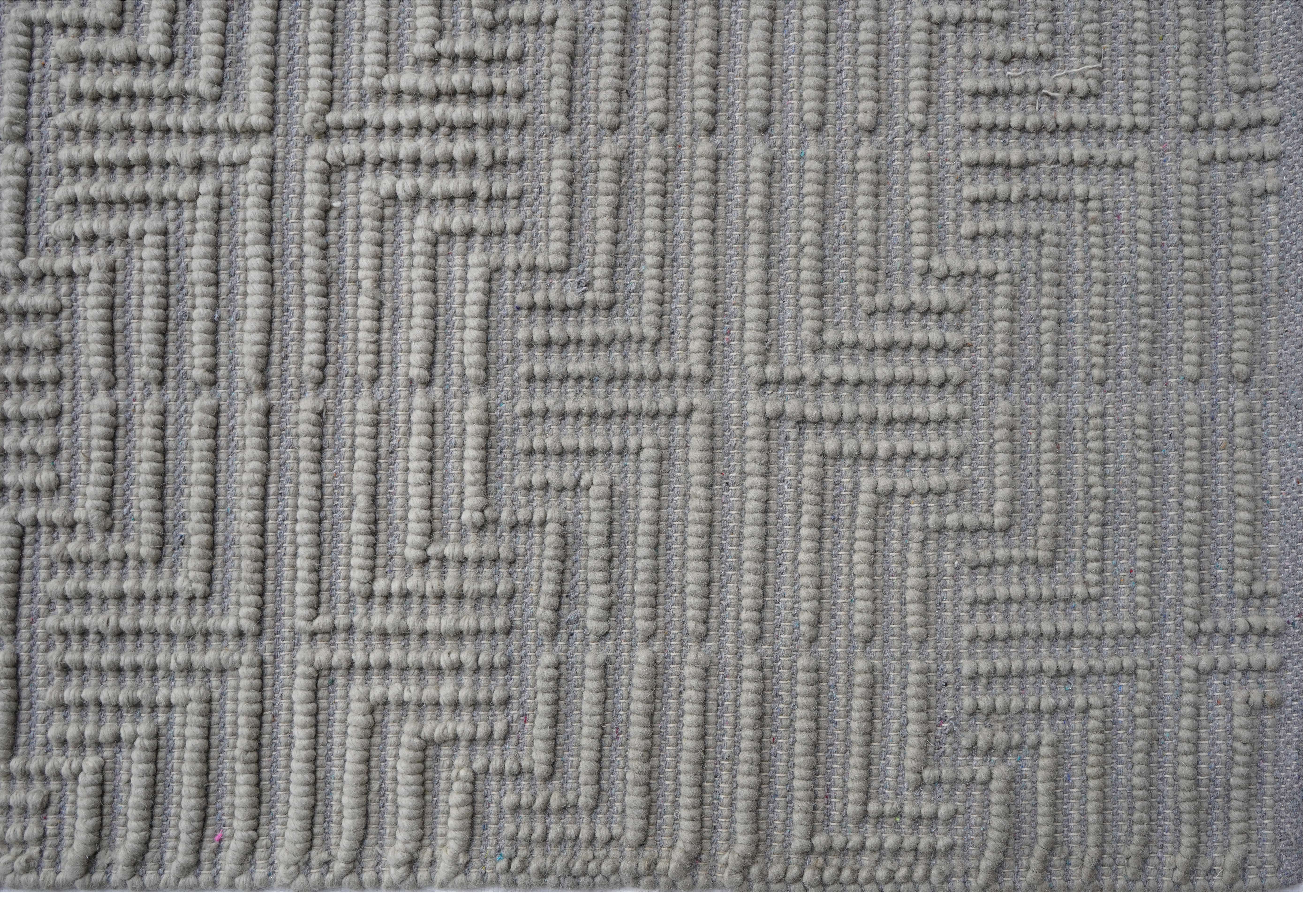 GREY Labyrinth RUG