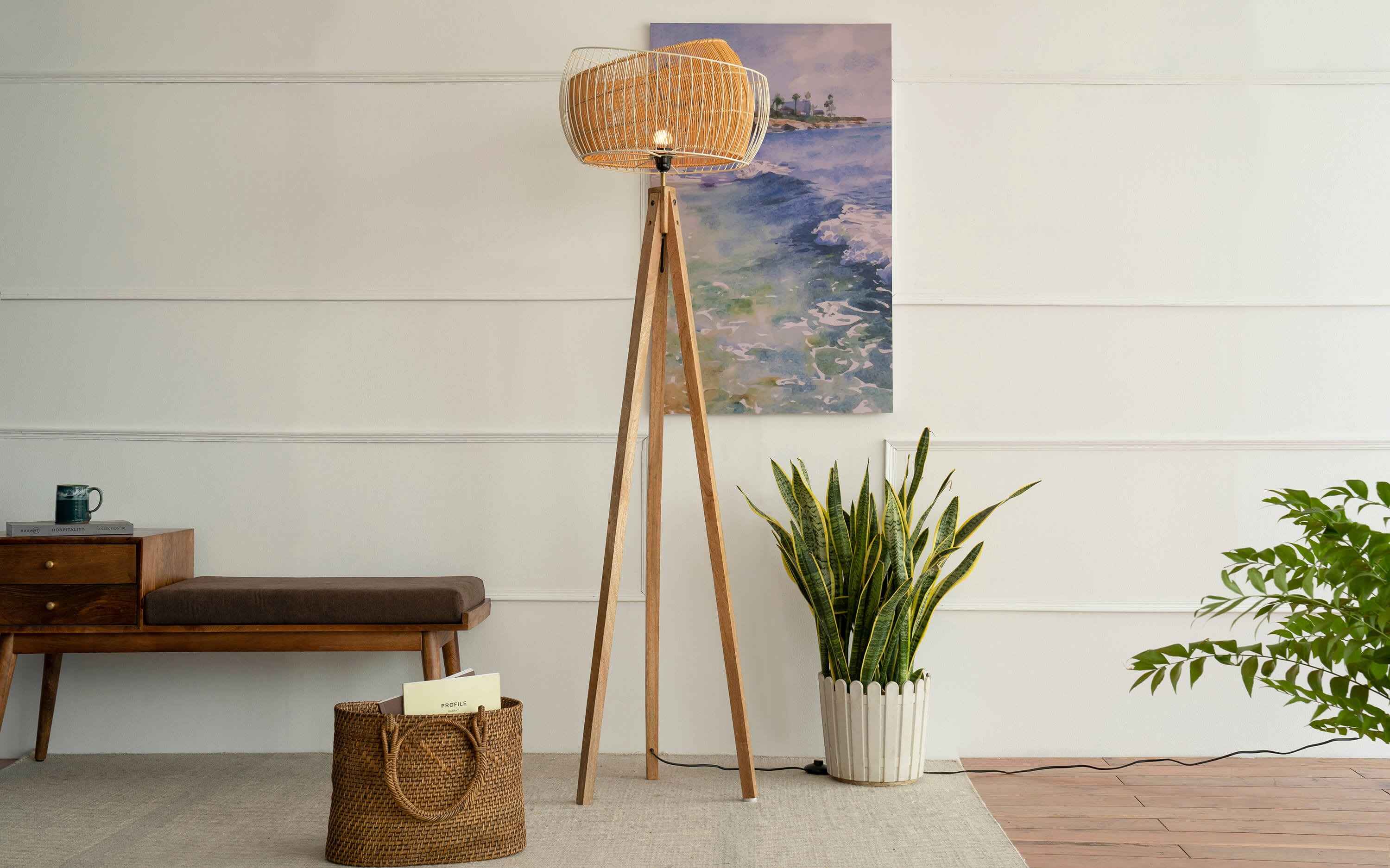 Aphro Floor Lamp