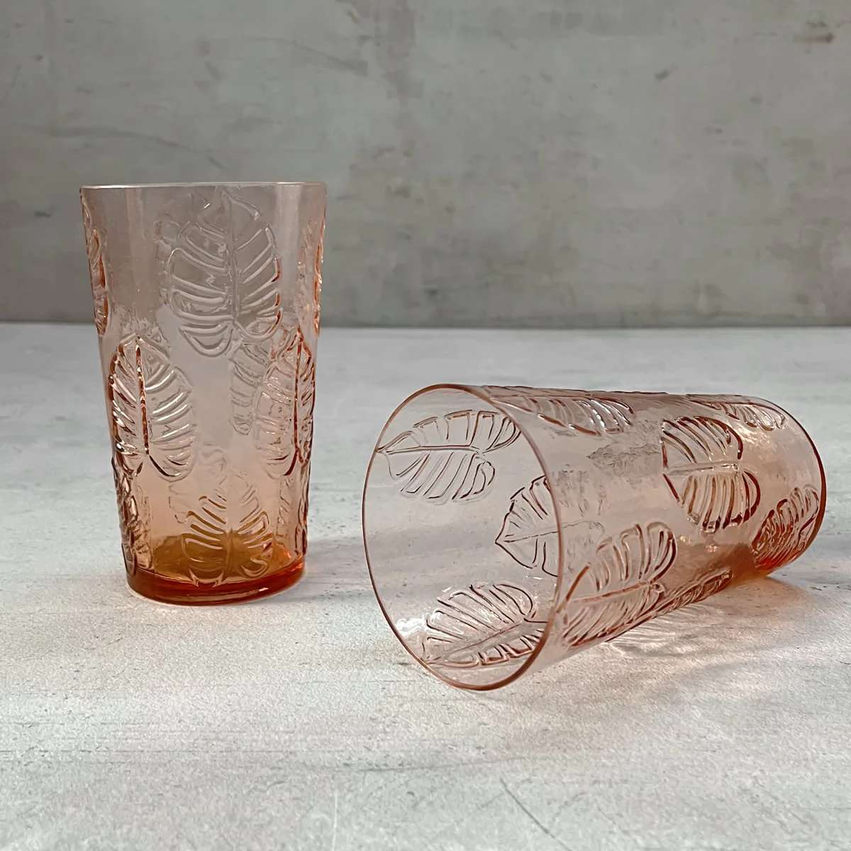 Minaj Peach Monstera Leaf Drinking Glass (Set of 2)