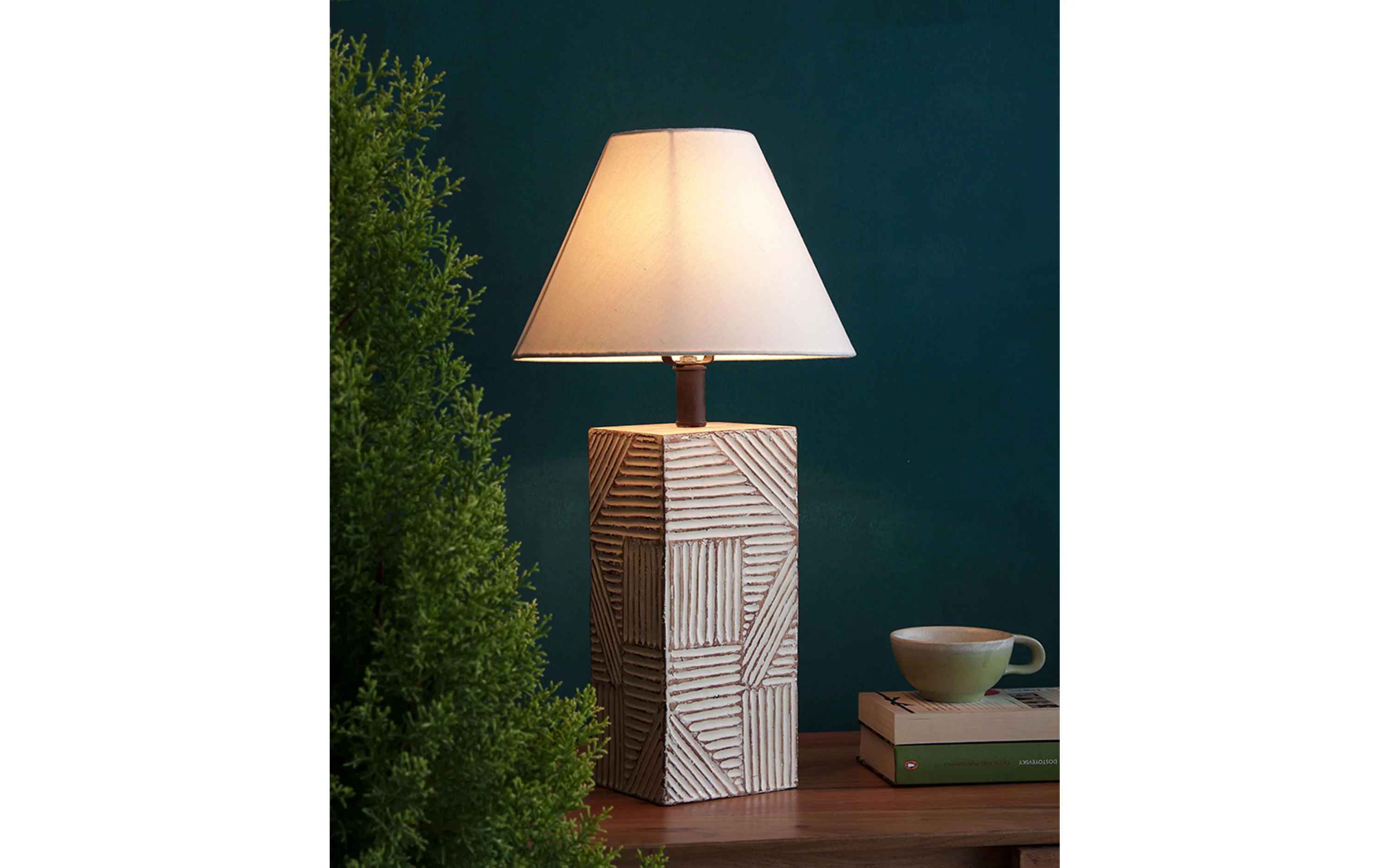 Chamu Table Lamp