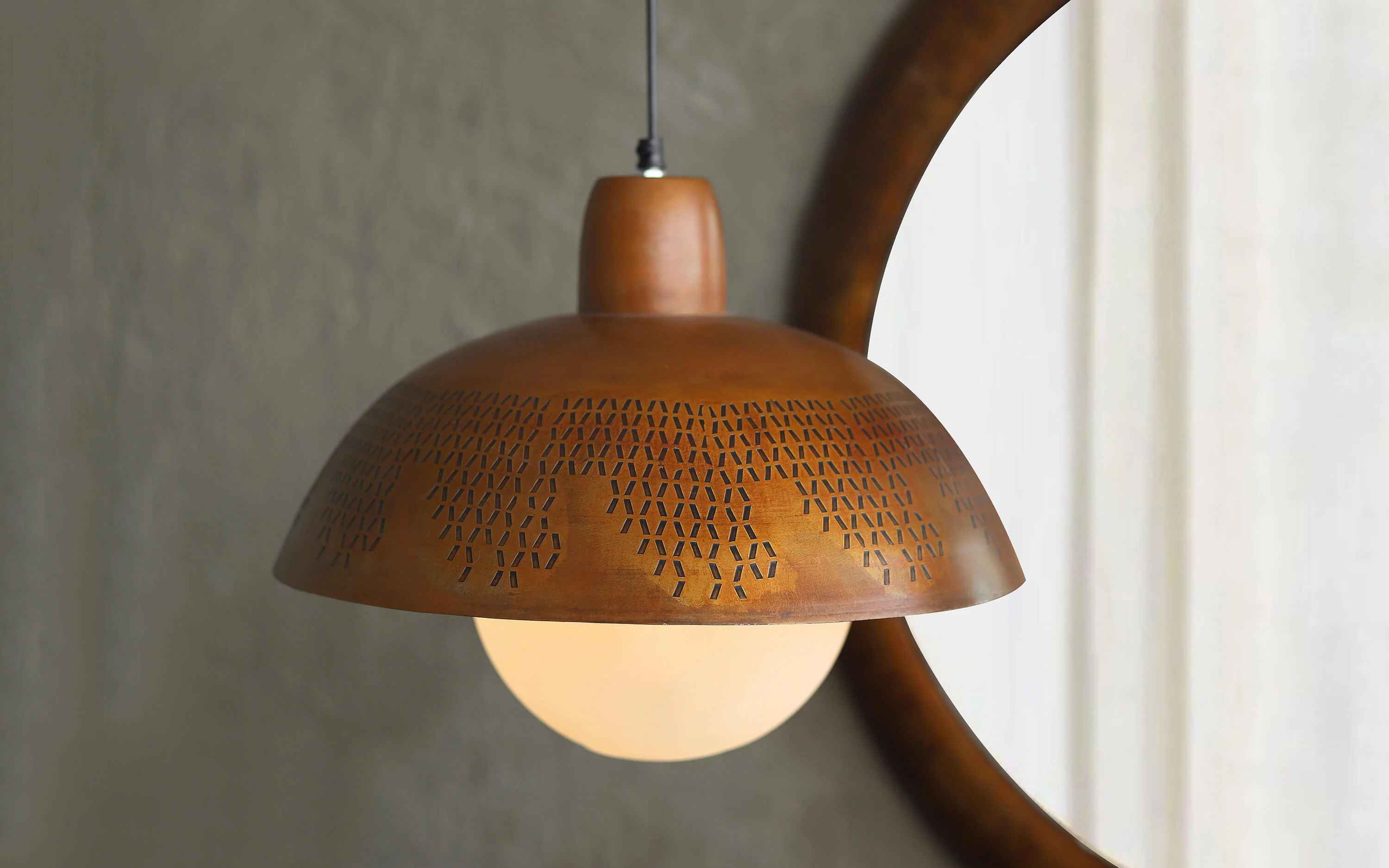 Kuru Hanging Lamp