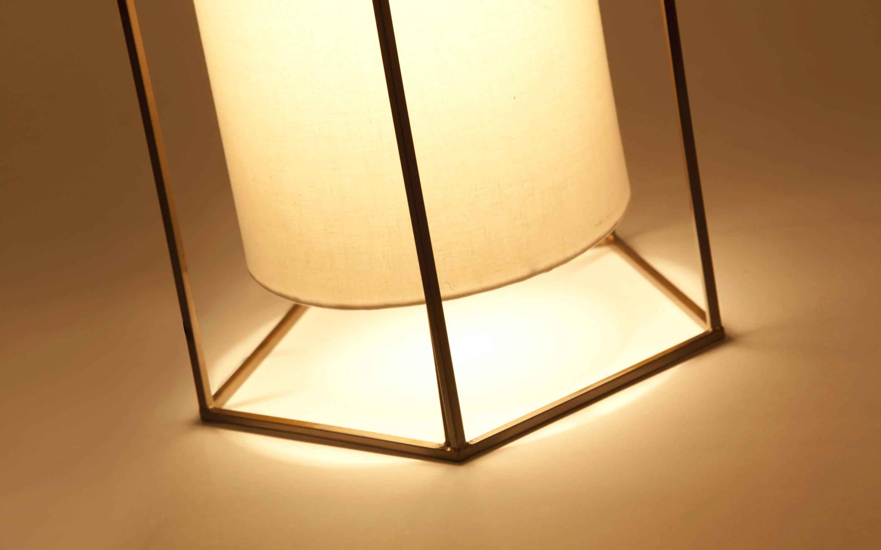 Mallawi Floor Lamp