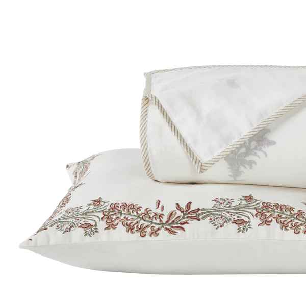 Fractus Embroidered Bedsheet Set