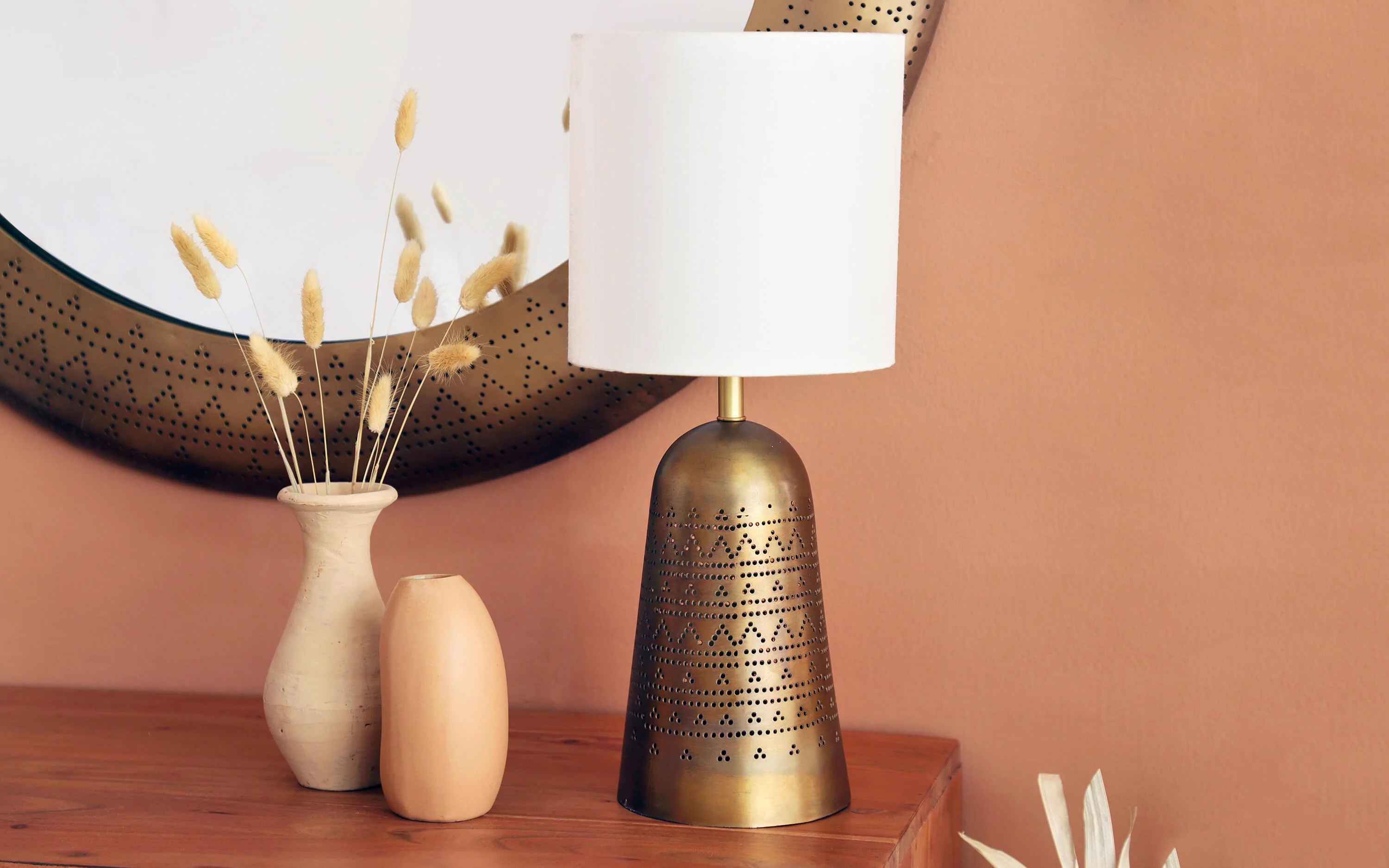 Mishin Table Lamp