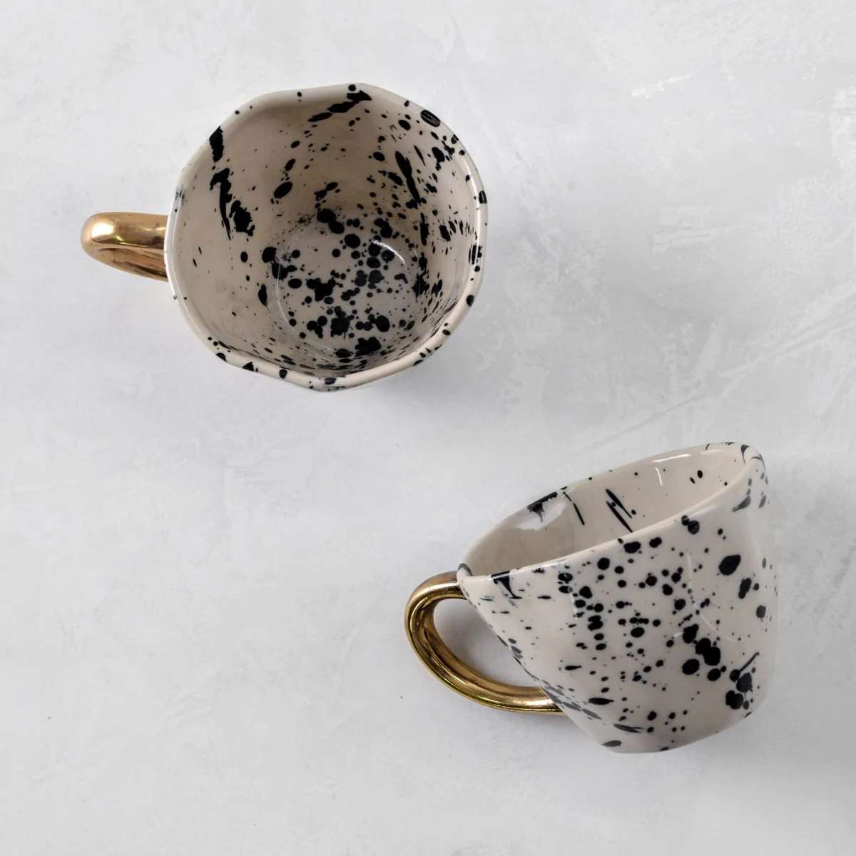 Dalmatian Ceramic Cup with Golden Handle - Set of 2