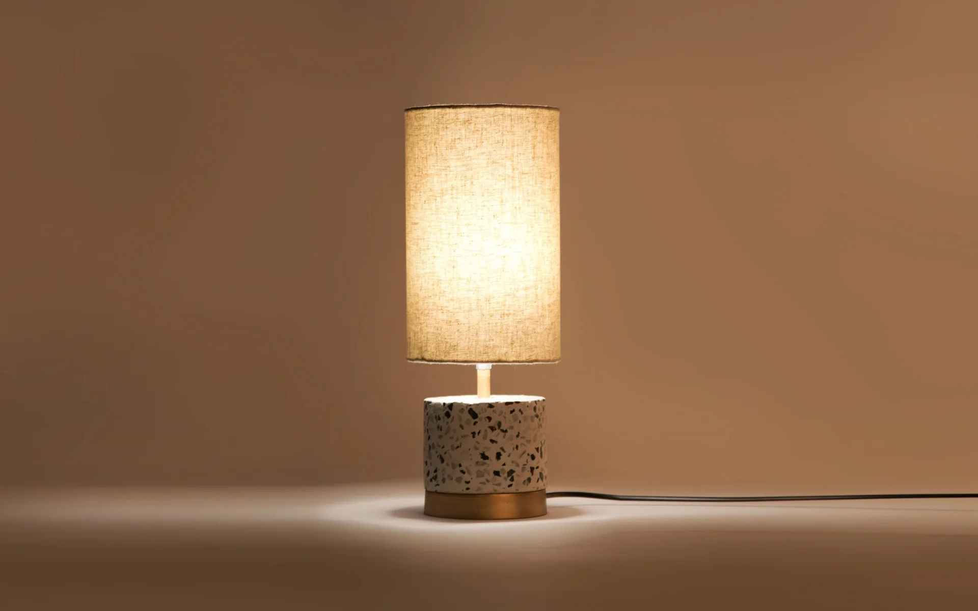 Speckle Table Lamp Round