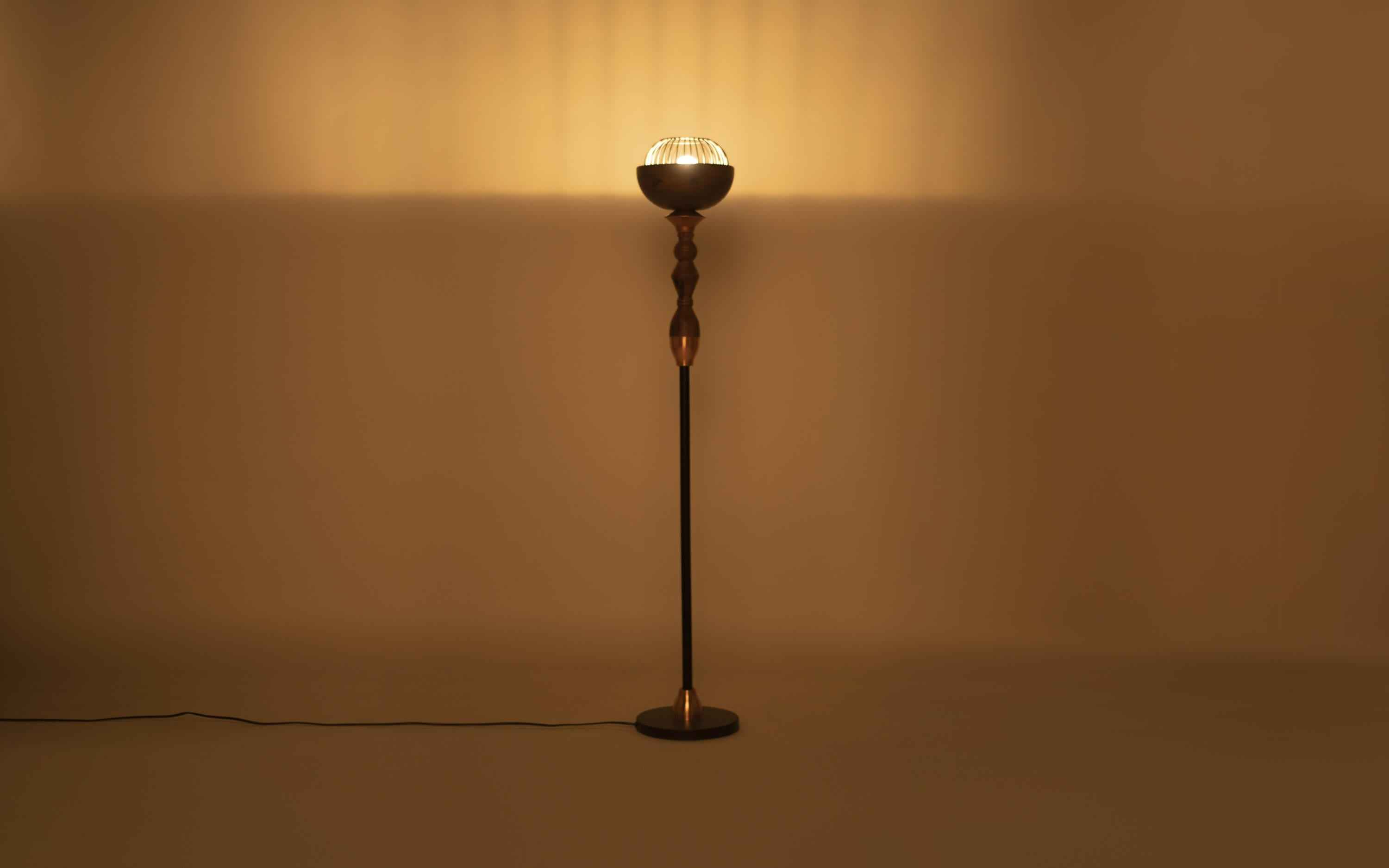 Kunshu Tall Hanging Lamp