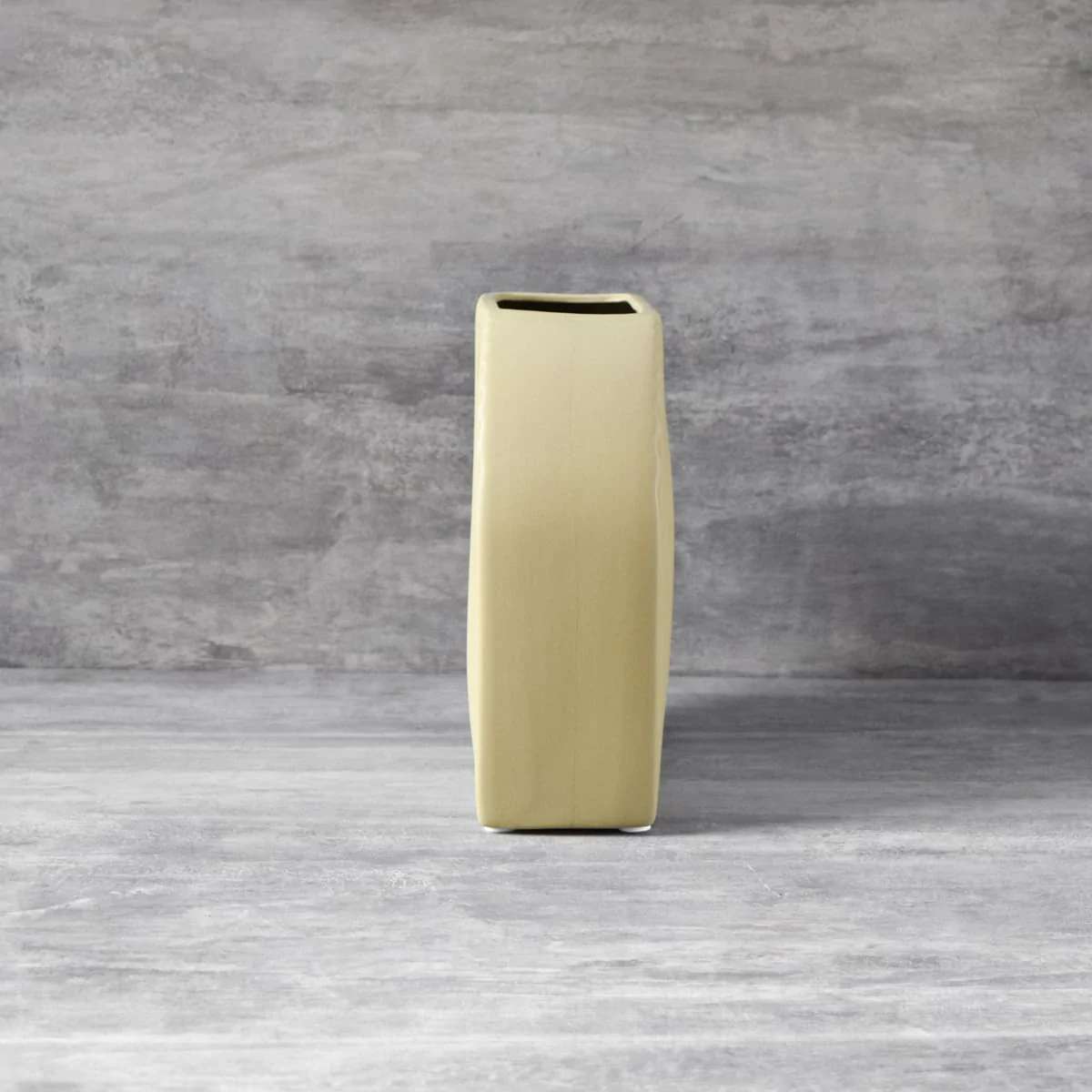 Ivar Beige Ceramic Vase