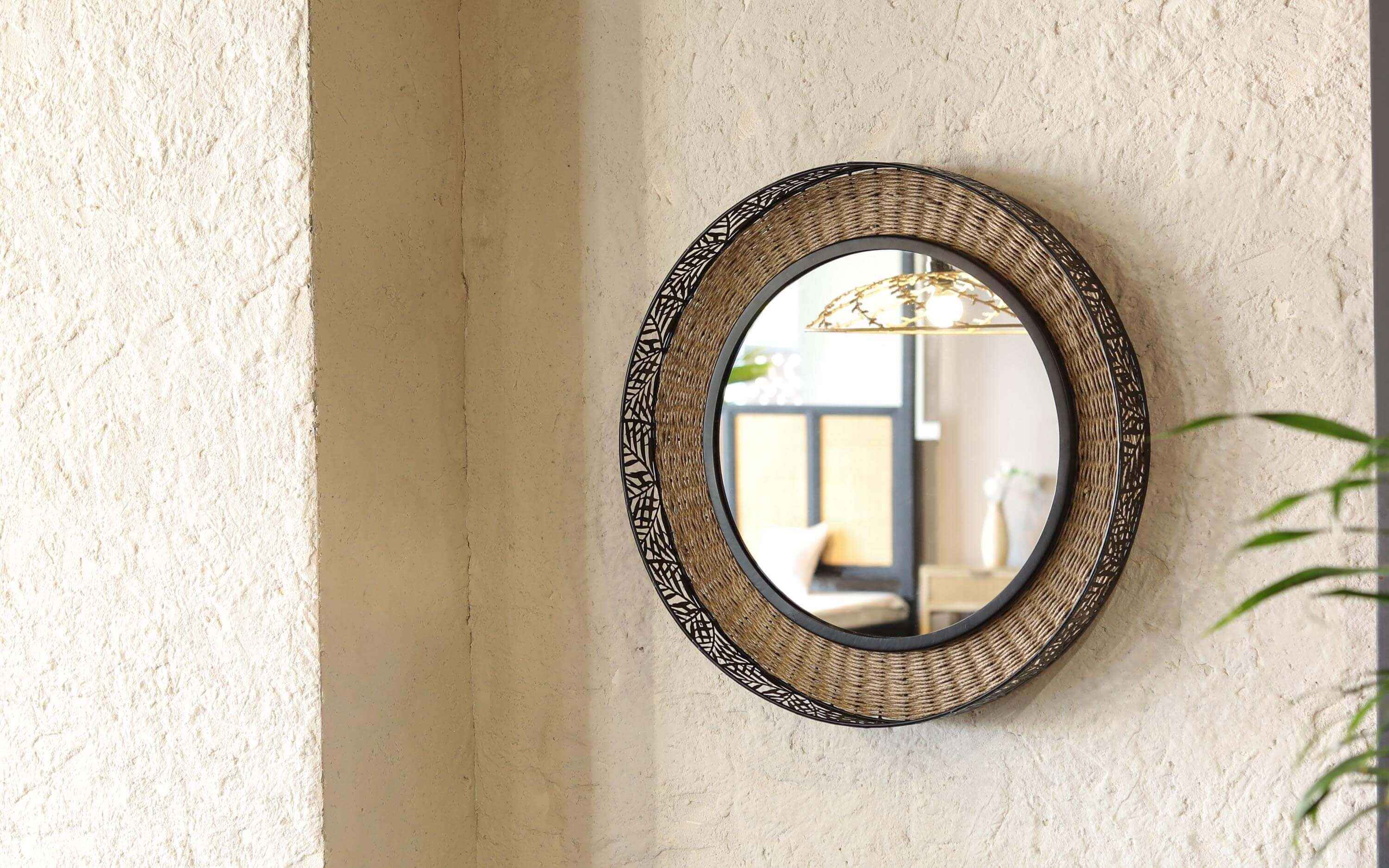 Kinara Mirror