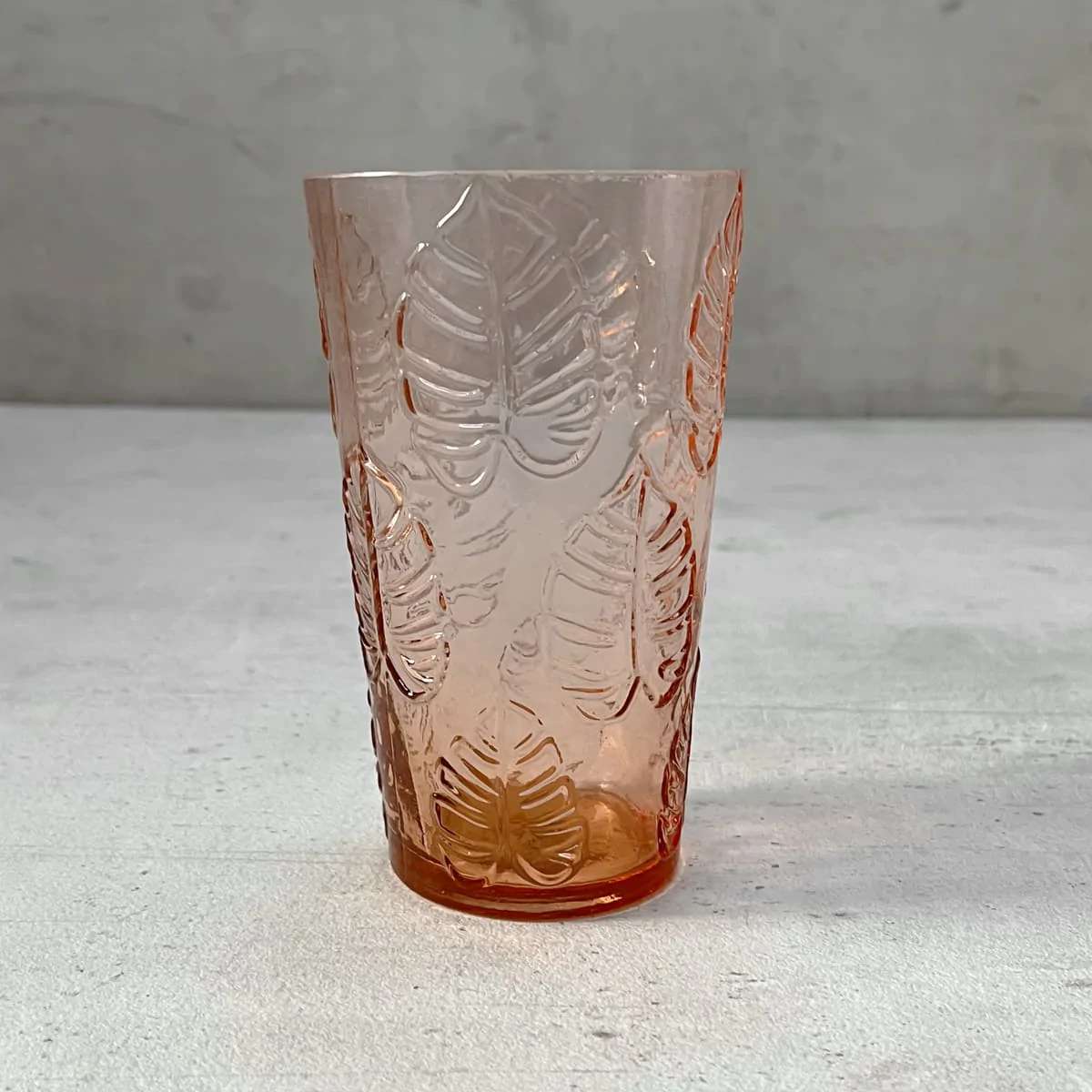 Minaj Peach Monstera Leaf Drinking Glass (Set of 2)