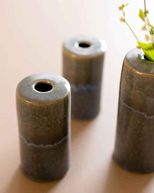 Poppy Legged Ceramic Plant Pot