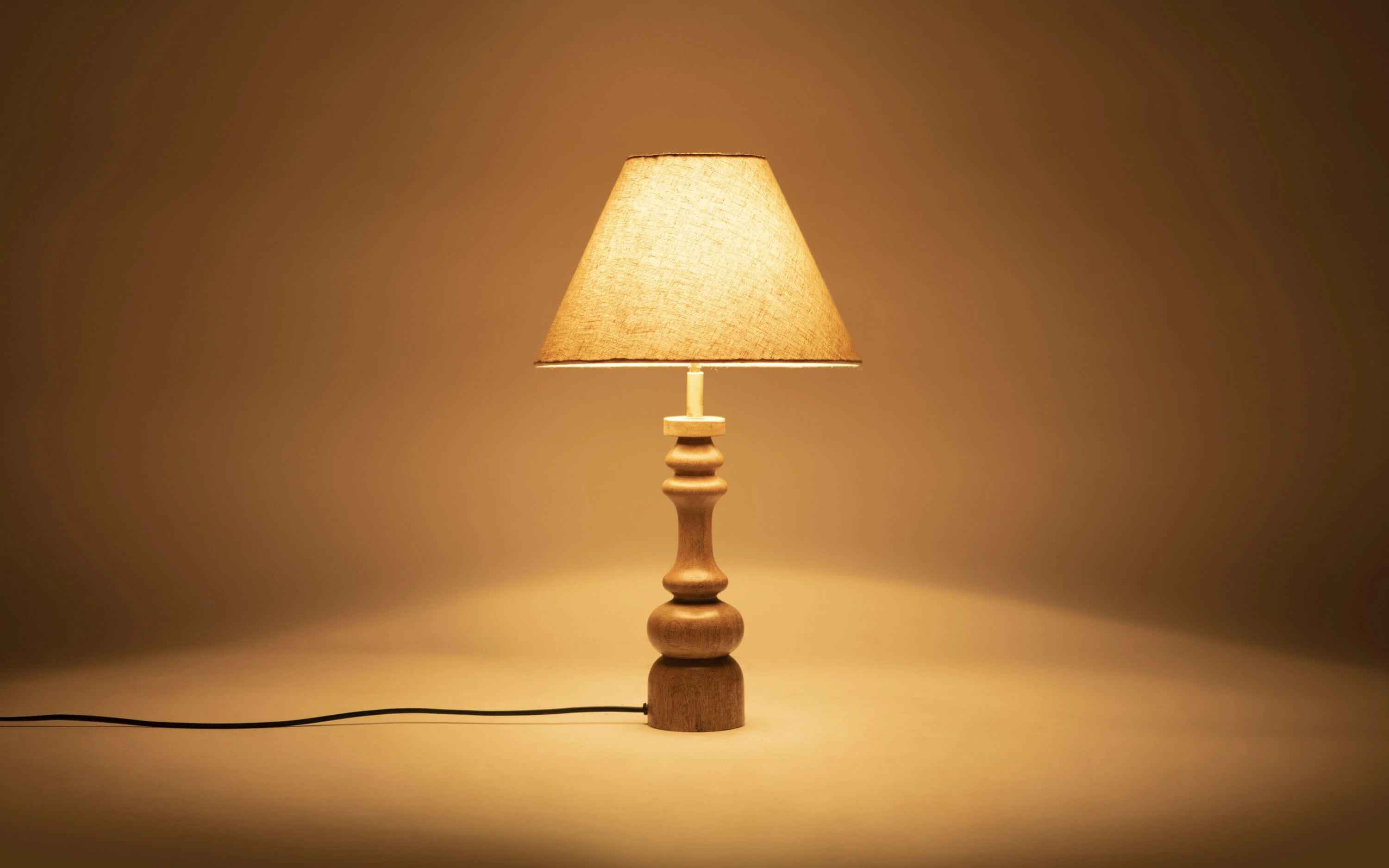 Mehrab Table Lamp