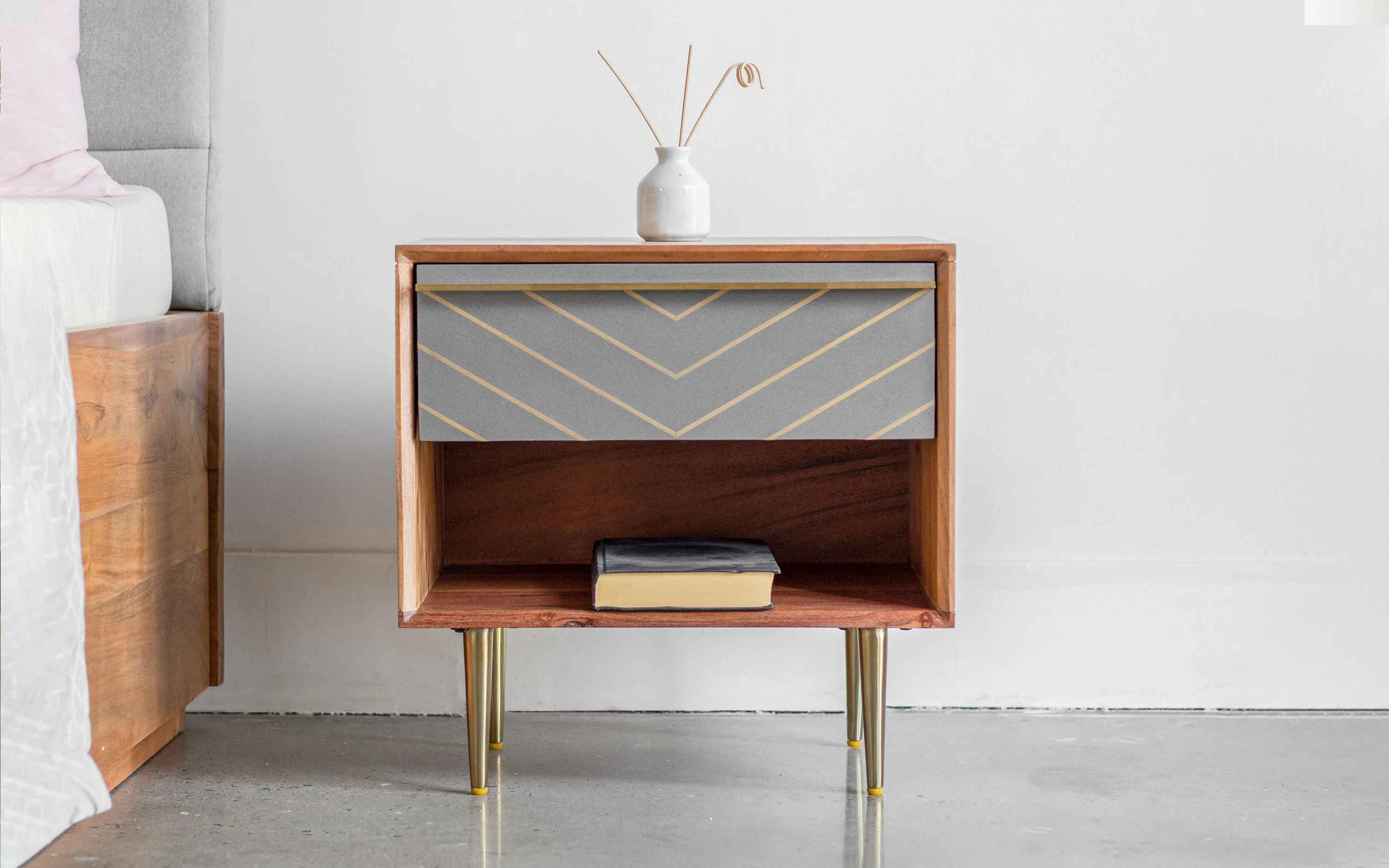 Toshi Bedside Table