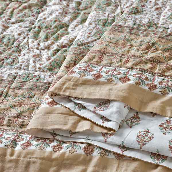 Puffer Embroidered Bedding Set