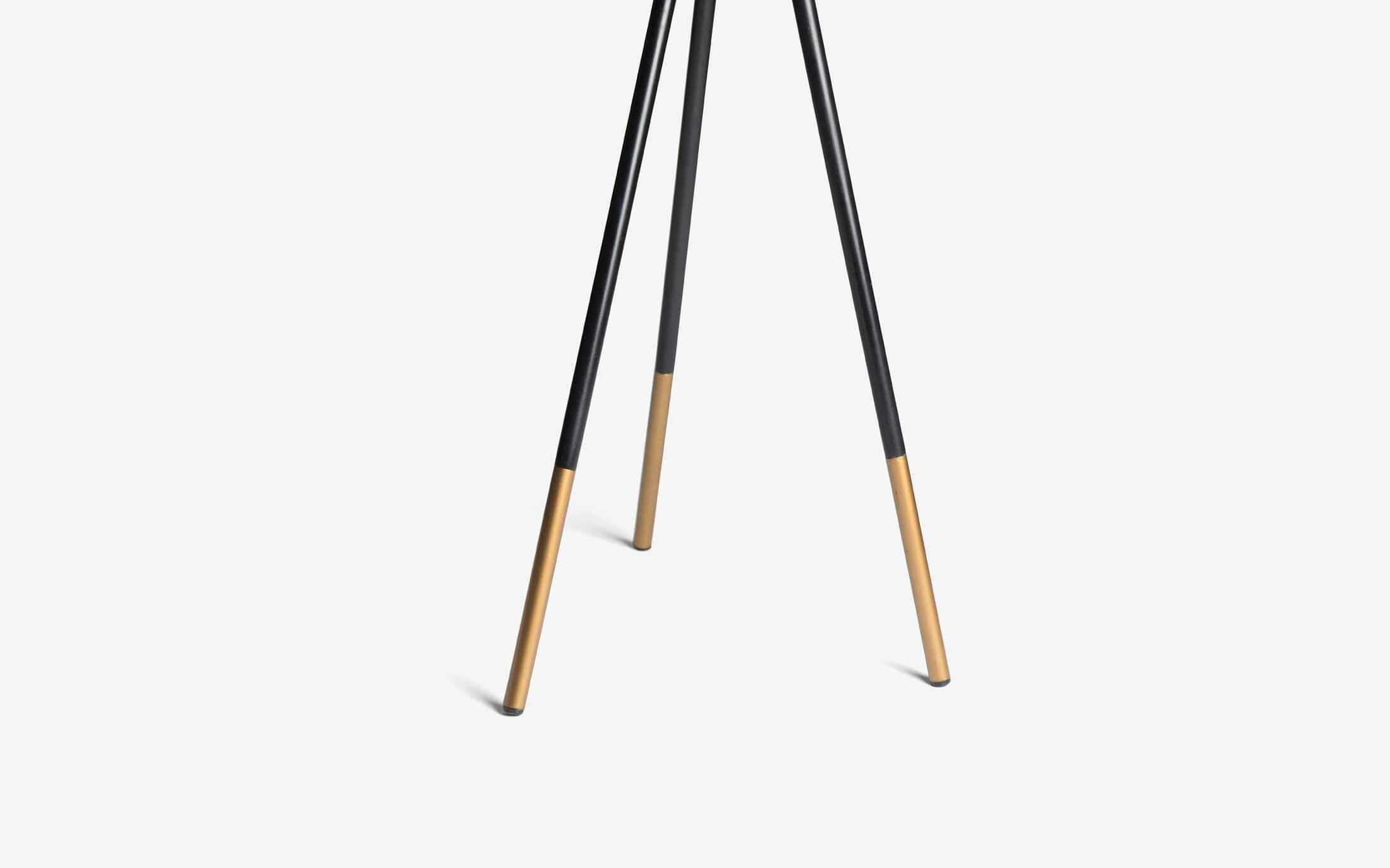 Rhea Floor Lamp Black