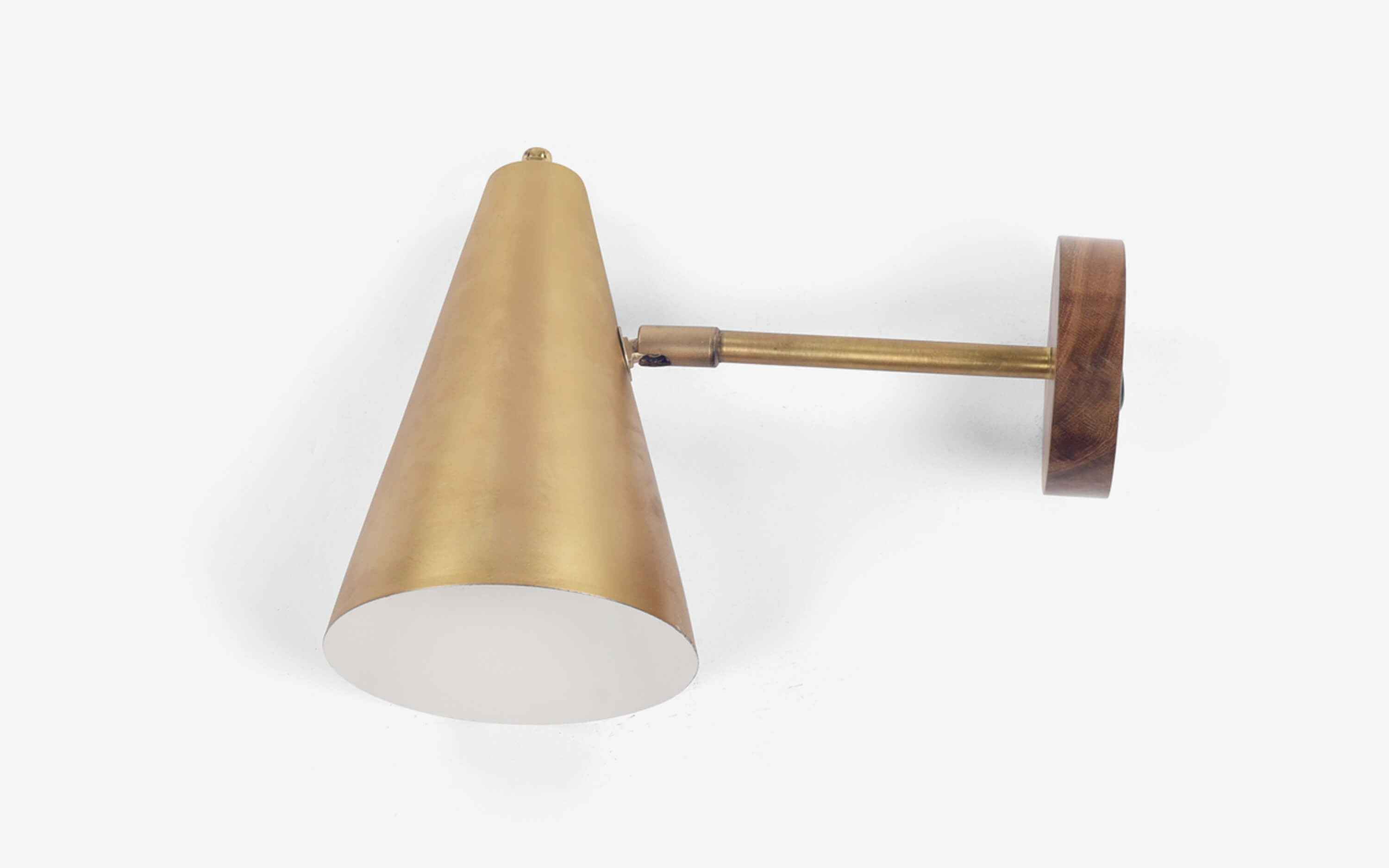 Icosa Wall Lamp