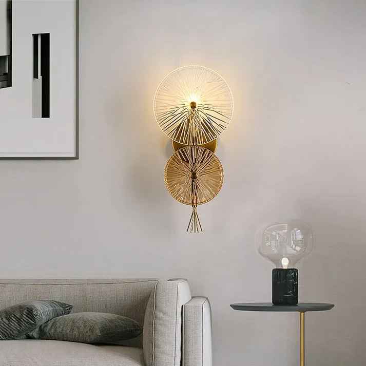 simple gold wall lamp